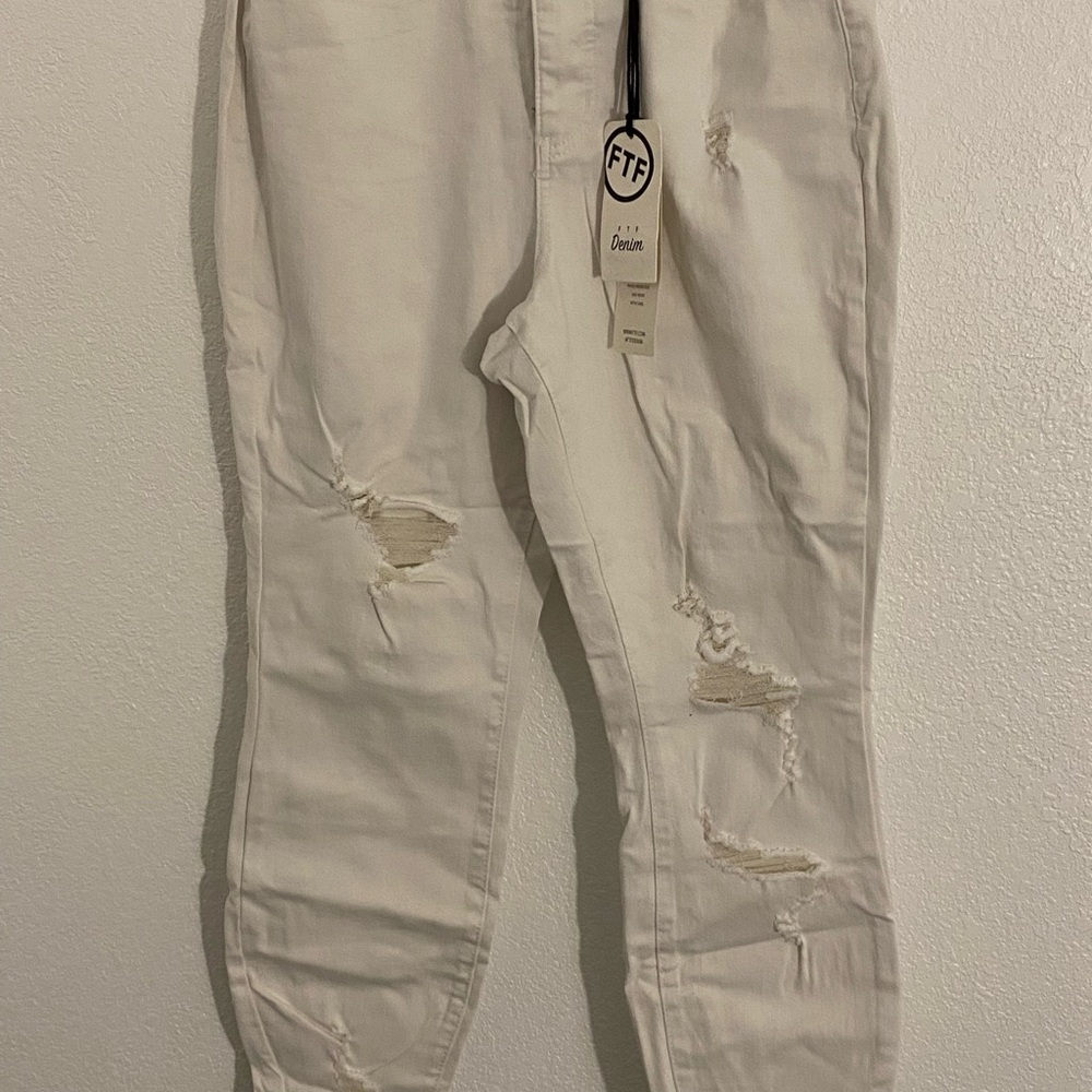 Fashion to Figure Cream Distressed Jeans